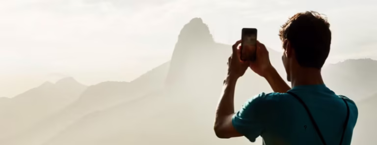 Top 10 eSIM Tips for Frequent Travelers in 2025